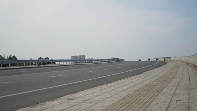 Why Choose Luxury Flats Near Dwarka Expressway? Explore Ready-to-Move...