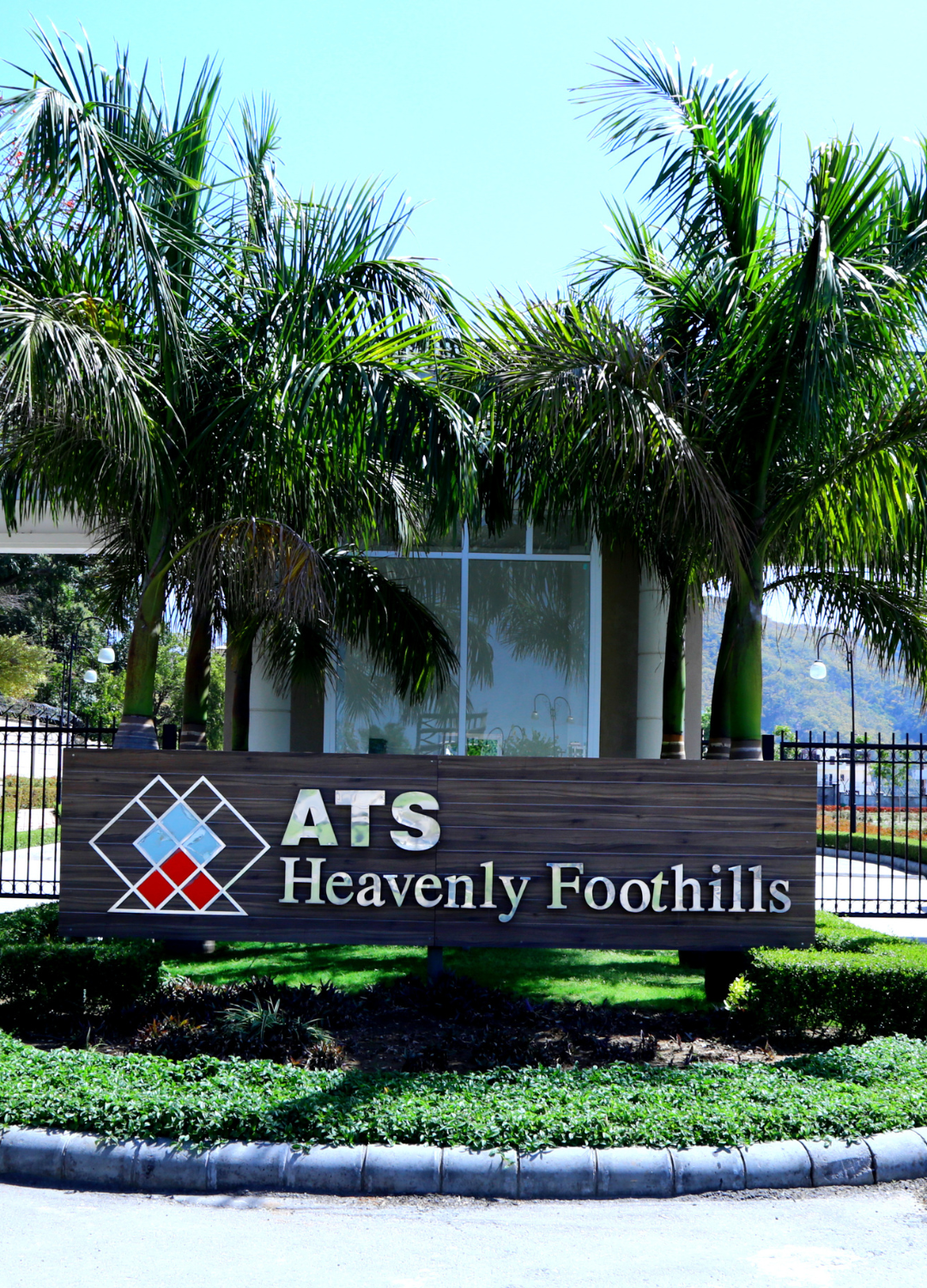 ATS Heavenly Foothills Banner - Mobile